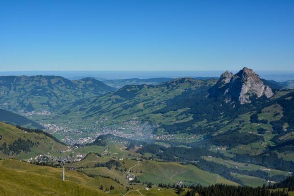Tal- & Gipfeltour: Gratwanderweg Stoos
