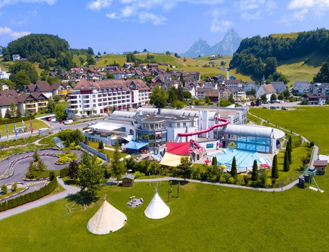 Luftaufnahme von MorschachFoto: Schwyz Tourismus, Ferien- und Ausflugsregion Schwyz